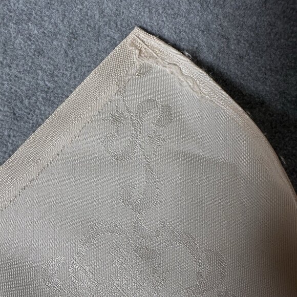 Vintage Cream Satin Damask Tablecloth 70 x 54 Floral Star Pattern - Picture 13 of 15